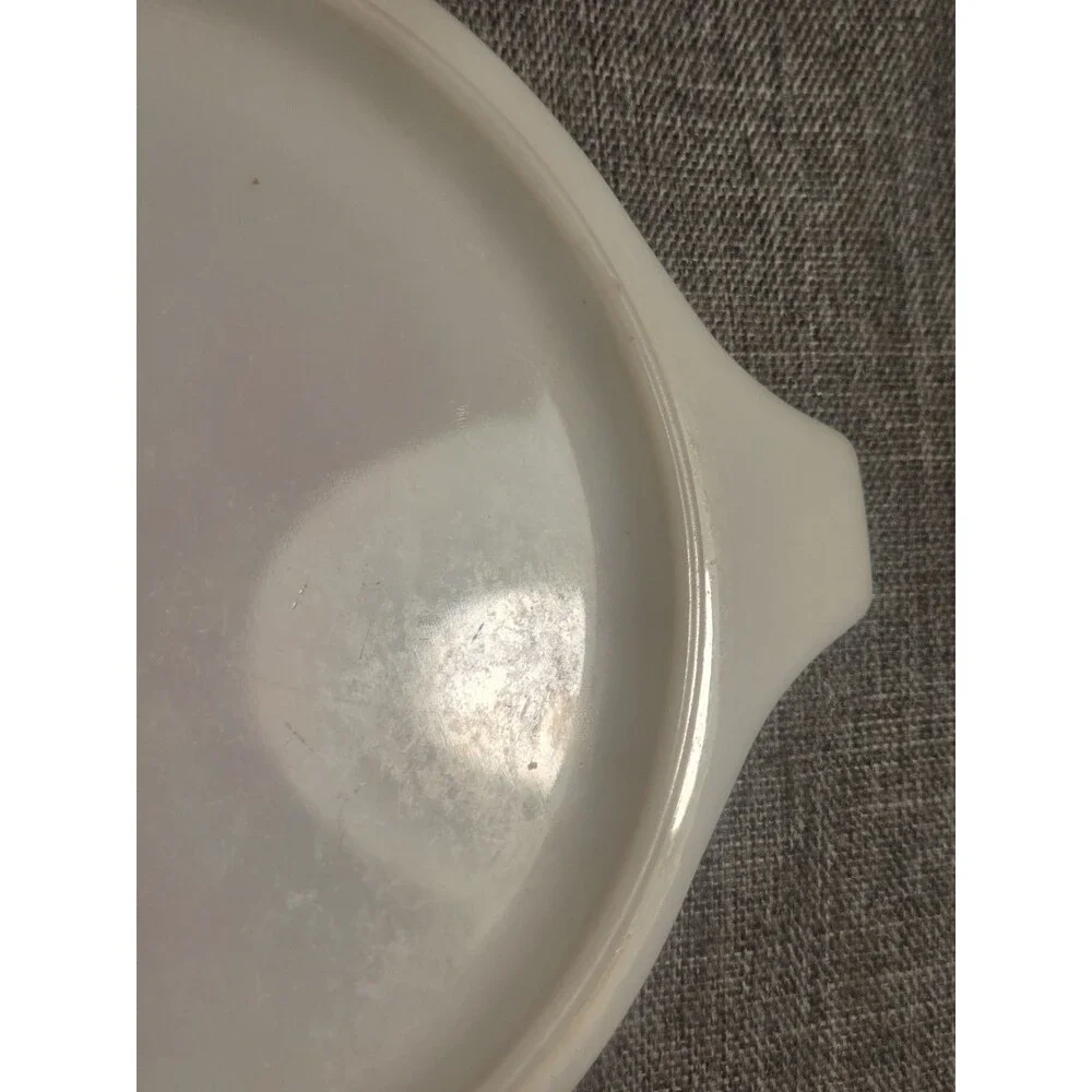 Vtg White Pyrex Friendship 473 Red Birds 1 Quart Casserole Dish with Lid EUC